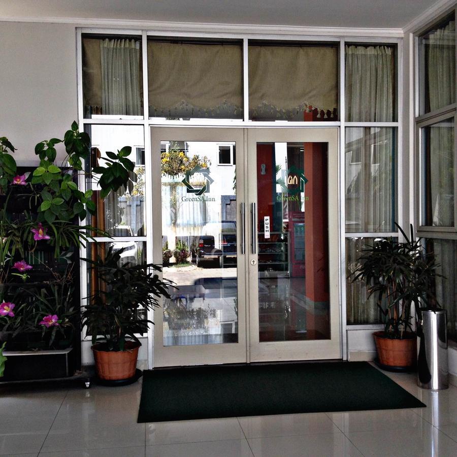 Greensa Inn Surabaya Exterior photo