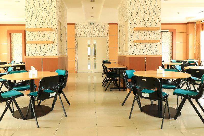 Greensa Inn Surabaya Exterior photo